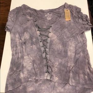 Soft and sexy Tee with tie up front